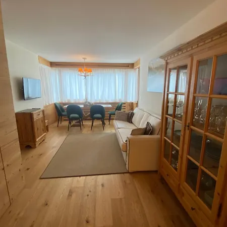Lägenhet Bilocale Nuovo Chesa Arlas